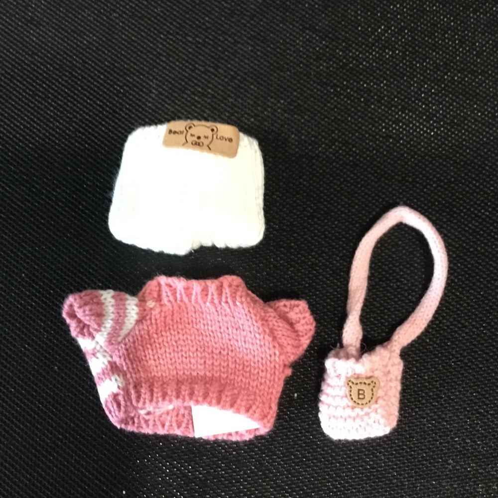 Original Labubu Pink Knit Hat and Purse Set - Unbranded